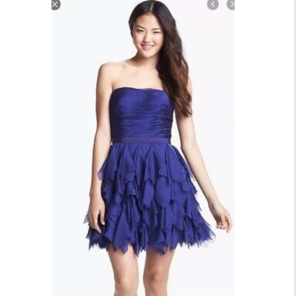 NWT Adrianna Papell Ruffled Strapless Cocktail